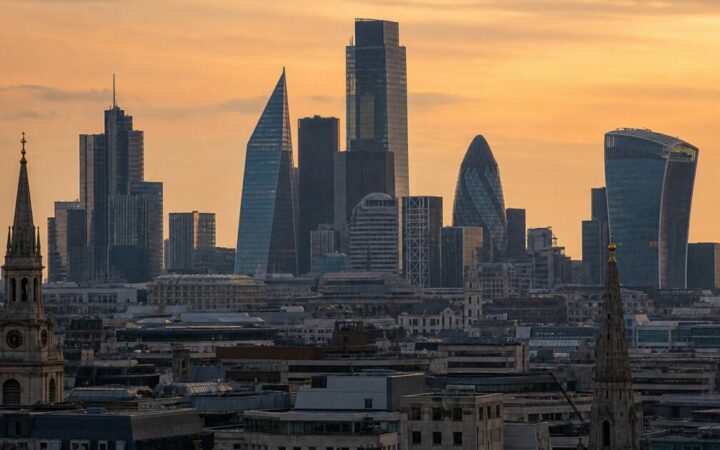 Kingscrown Finance Limited Halts New Lending After FCA Pressure on Unregistered Firms