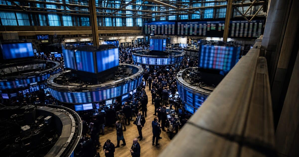 Santiment voit une opportunité haussière dans la hausse des sorties des ETF Bitcoin