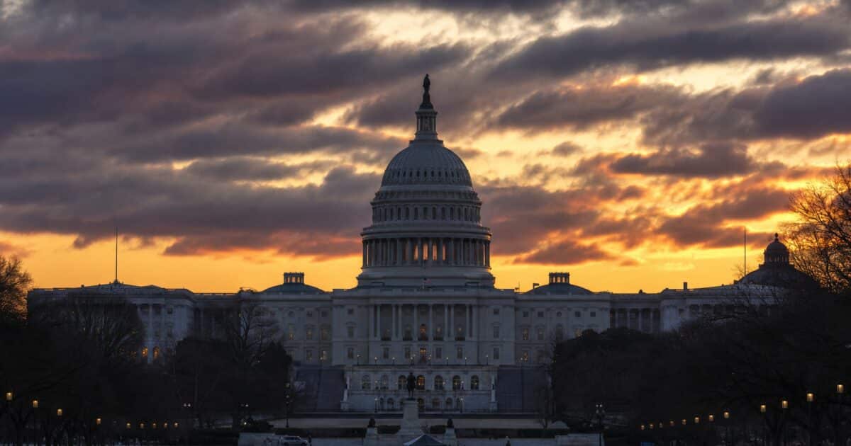 Trump's CLARITY Act Stalls in Congress Over Ethics Fights and Crypto Ties