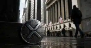 XRP Stuck Below $1.55 as Bulls and Bears Fight Over Key Levels