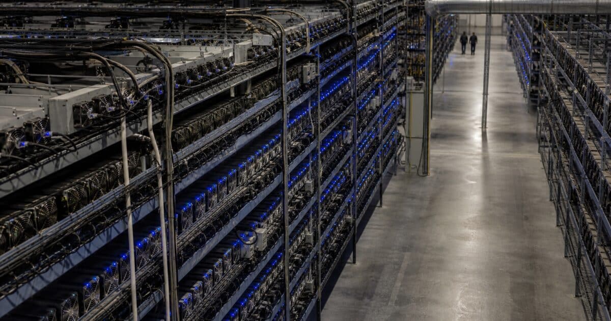 13 Billion Dollars in Bitcoin Options Expire This Month, Bears Hold the Edge