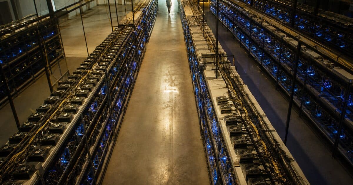 Bitcoin affronte un rallye à 75 000 $ ou une chute à 55 000 $ sous pression de juillet