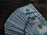Canadian Dollar Hits Eight-Week Low as Aluminum and Lumber Tariff Talks Stall