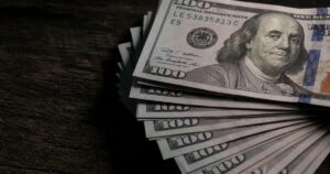 Dollar Slides Toward Weekly Loss as Iran Talks Cool Safe-Haven Demand
