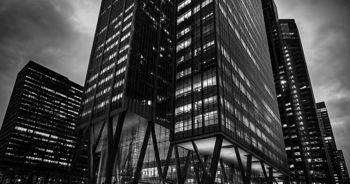 Grayscale veut vendre pour 3 milliards de dollars en Bitcoin — CryptoQuant n&rsquo;est pas d&rsquo;accord