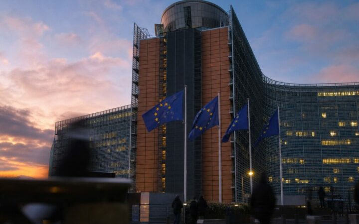 L'Agrément MiCA Expire le 1er Juillet et 4 735 Sociétés Crypto Européennes Risquent l'Arrêt Forcé