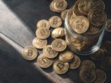 Short-Term Bitcoin Holders Dump 50,000 BTC at a Loss as Capitulation Fears Mount