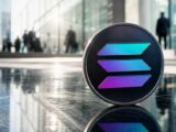 Solana Pulls Institutional Money Even as SOL Price Keeps Sliding