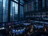 Spot Bitcoin ETF Flows Reveal Institutional Positioning Trends