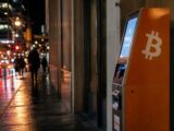 ZEC Leads Weekend Crypto Moves as BTC Holds Ground