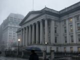 Avalanche Treasury Stock Craters 73% as AVAX Reserves Bleed Value