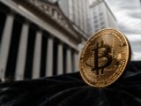 Bitcoin's Short-Term Holder Cost Basis Falls Below $30,000 Long-Term Level