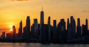 Crypto Community Debates Weekend Momentum Amid Altcoin Moves