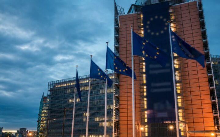 ESMA Targets Crypto Custodians Across 3 Risk Zones After MiCA Launch