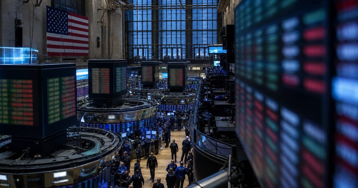 Ethereum Slides Toward $1,500 as $345M ETF Outflows Swamp Bitmine Buys