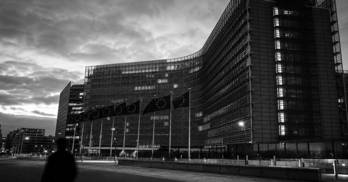 EU's MiCA Custodian Crackdown Puts 27-Nation Crypto License at Stake
