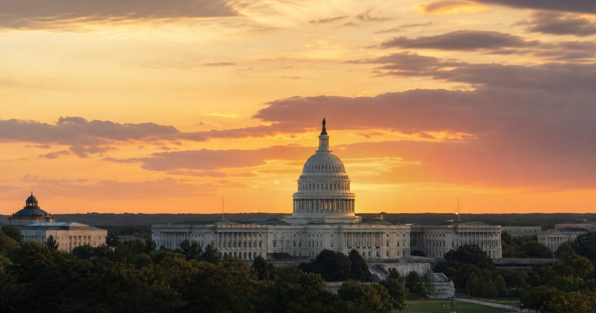 Fidelity Joins 2026 Senate Push to Pass CLARITY Act With Crypto Coalition