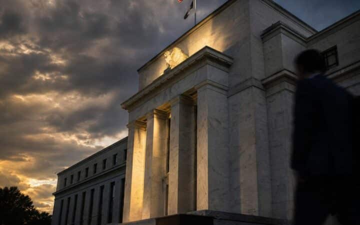 Gold ETFs Bleed $8.9 Billion in June as Fed Pressure and Dollar Strength Hit Hard