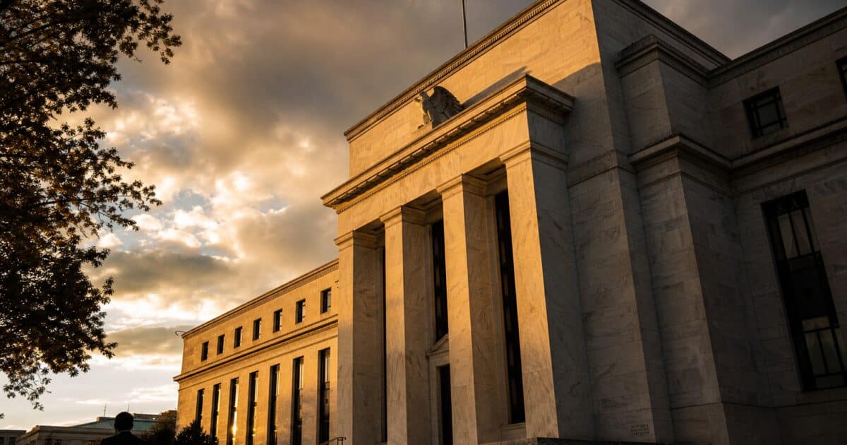 Kevin Warsh coupe court : pas de filet de sécurité pour la crypto, la Fed ne sauvera personne