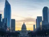 La Clarity Act Coincée au Sénat alors que Démocrates et Républicains Butent sur l'Éthique Crypto