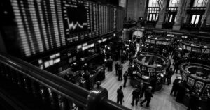 Le record des ETF XRP à 1,5 milliard de dollars cache une fracture inquiétante entre institutionnels et