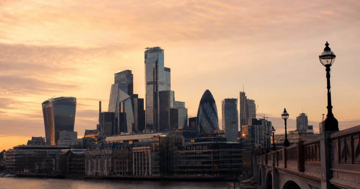 London Stock Exchange Eyes 24/7 Trading by 2027, Pressured by Crypto's Always-On Model