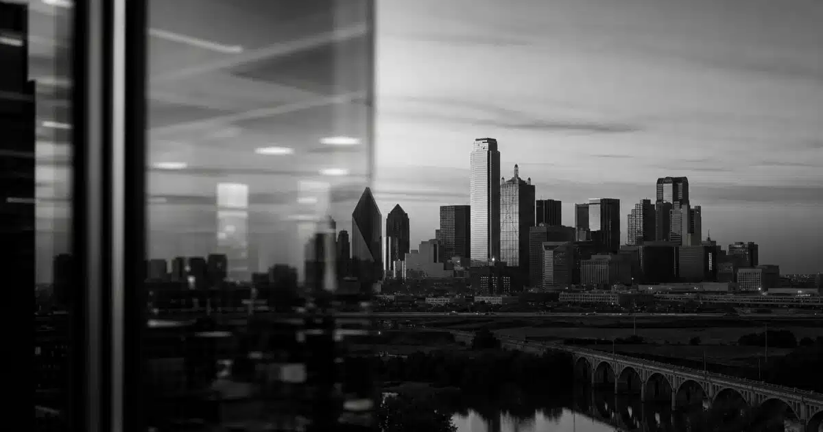Texas Deputy Gets One Year in Prison for Faking a Search Warrant to Spy on a Private Citizen