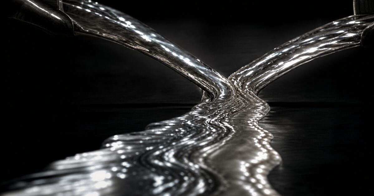 XRP risque de tomber sous 1 $ tandis que Hyperliquid vise un rebond à 70 $