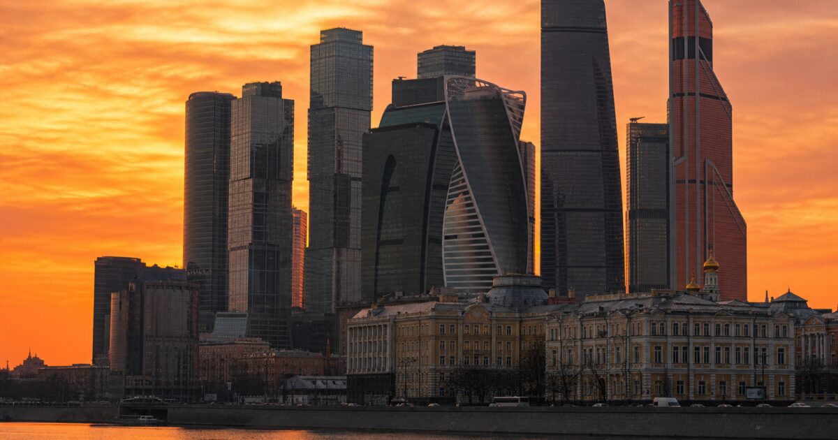 Bank of Russia Opens Crypto Door Wider With 300,000-Ruble Limit Still in Place