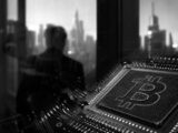 Bitcoin Holds Above $77K While Gold Hits $4,632 and Polymarket Bets on $90K