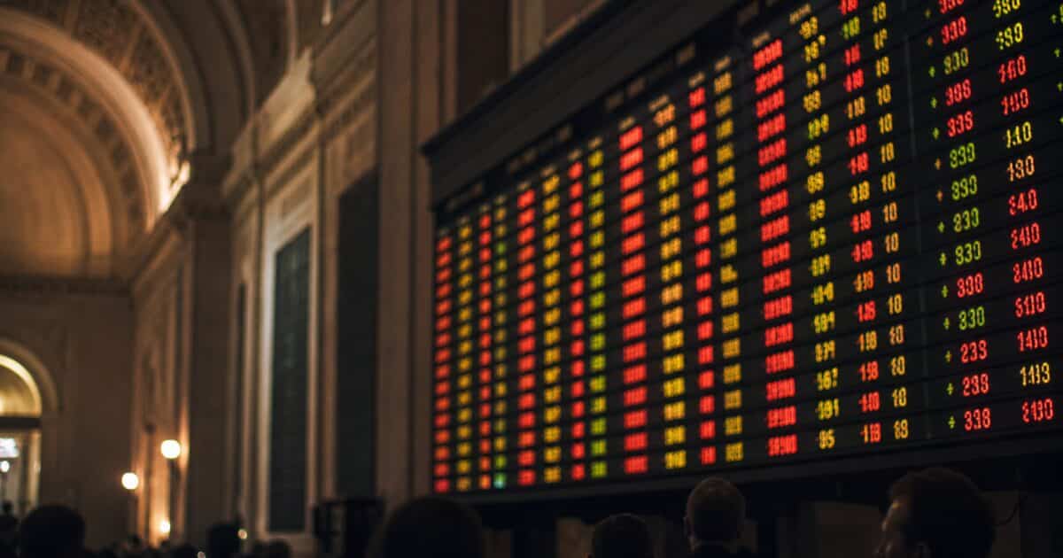 CLARITY Act Slides Toward 2027 as Thune Skips Cloture and Kalshi Bets Shift