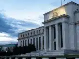 Dollar Drops as Fed Rate Hike Bets Shrink Across Currency Markets