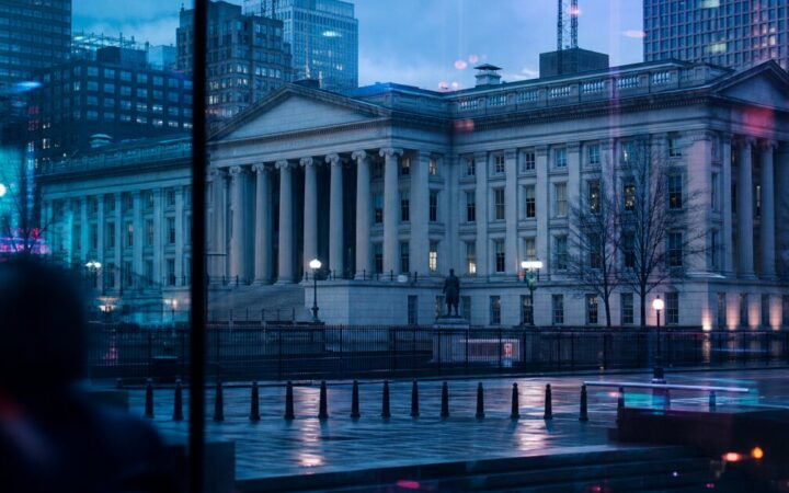Druckenmiller Slams Treasury's $4 Billion Bond Buyback as Bitcoin Jumps 23.8%