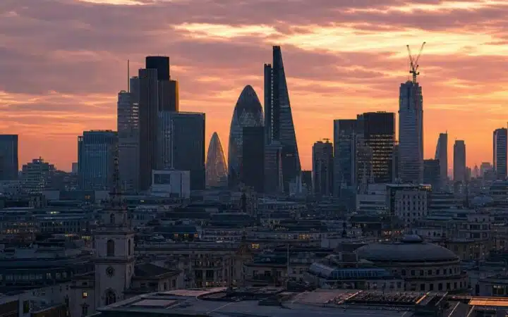 FCA Renews Push Against Mini-Bond Scams as Warning Count Tops 1,200