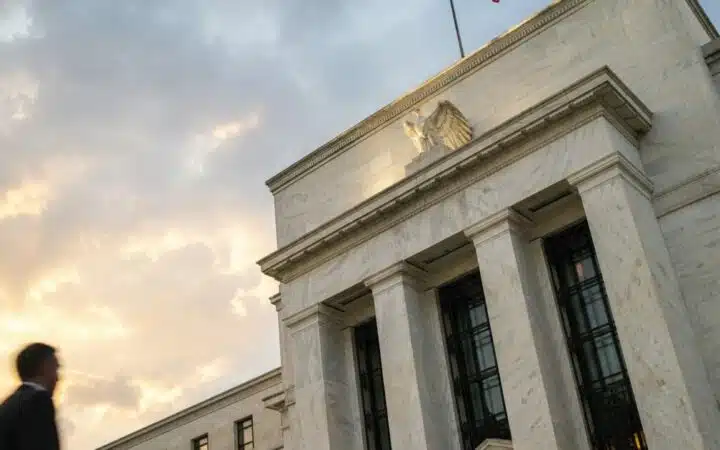 Fed Governor Lisa Cook Warns Crypto and Risk Assets Face Rate Hike Threat