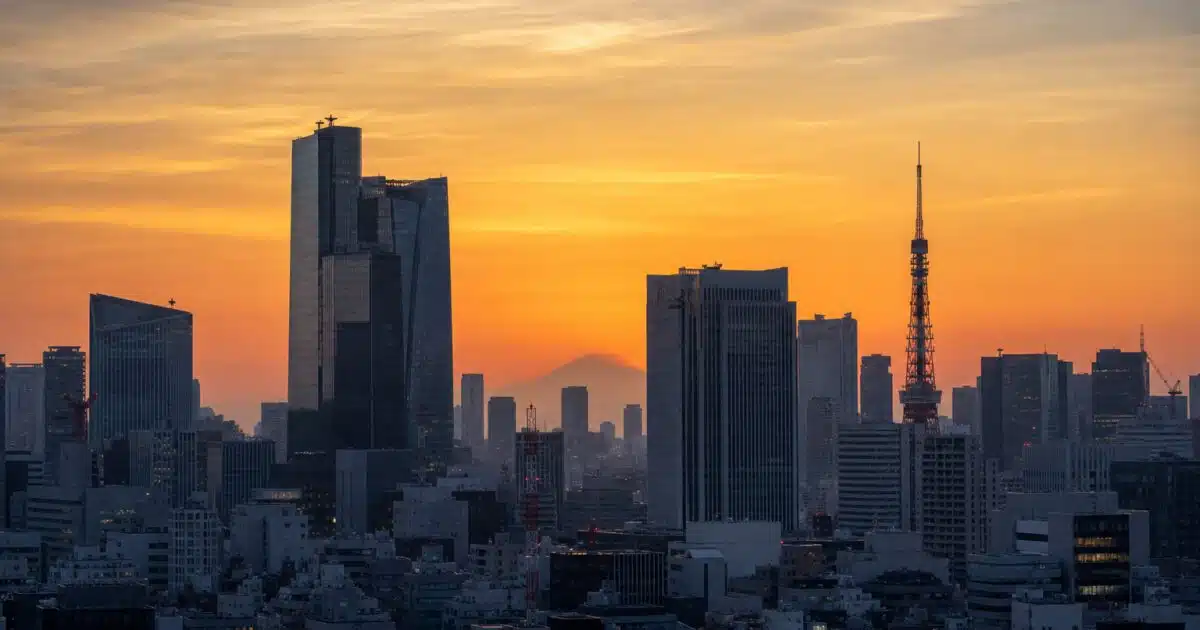Japan Steps In as Yen Slides — What It Means for Crypto Carry Trades