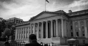 Bitcoin Drops to $77,500 as Treasury Yields and U.S.-Iran Strikes Shake Crypto Markets