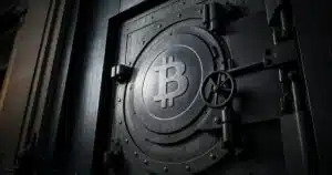 Macro Forces Shape Crypto Reaction as Bitcoin Holds Levels