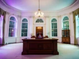 Trump Calls Crypto Dangerous as Disclosures Show $1.4 Billion Family Income